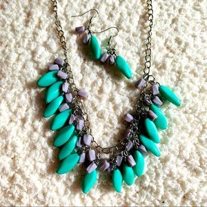 Matching set: earrings and necklace... never worn